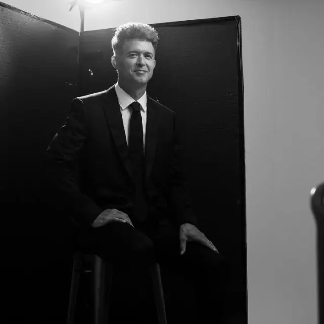 Serious about acting? Here’s your invitation to train at a higher level. The 4 Month Chubbuck Method Course is an immersive journey designed to help you build emotional depth, sharpen your script analysis, and develop powerful on camera confidence. Trusted by world class actors like Brad Pitt and Charlize Theron, the Chubbuck Technique teaches you how to use personal life experience as fuel, transforming pain into power and creating characters that are memorable.Over four months, you will ground your work in personal truth, master objectives and obstacles, raise emotional stakes, and train consistently with certified Chubbuck coach Maya Dukic. This is where vulnerability becomes strength and craft becomes undeniable.Because your talent deserves to be seen, the program culminates in a professional 30 minute actor’s headshot session with TOPTIA Photography. You will receive guided posing, studio lighting, authentic expression coaching, and professional retouching designed to create casting ready images that reflect who you are becoming. If you have been searching for a trusted Tokyo photographer who understands actors and performance, this experience was created for you.You will leave with a strong emotional foundation, on camera confidence, a polished performance piece, professional headshots, and clear artistic direction. Beginners and advanced actors are welcome. Your craft. Your growth. Your next chapter starts here.Applications close March 12, 2026. Visit the link in bio for more information.#acting #actor #headshot #tokyo #thespian