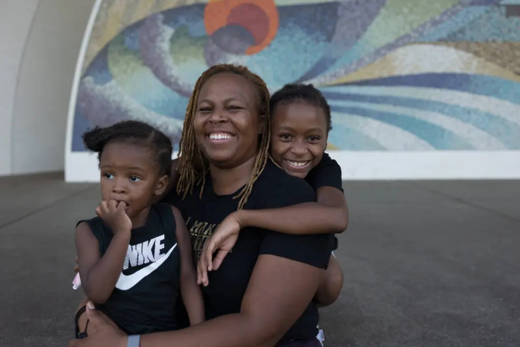 A Portrait of a woman with her kids hugging each other joyfully - Tokyo Portrait Photographer, Photographer in Tokyo