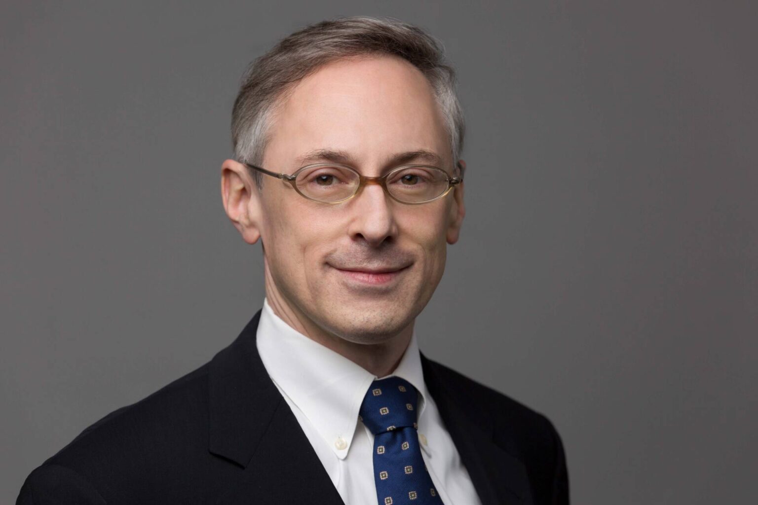 TOPTIA PHOTOGRAPHY Tokyo Portrait + Headshots Photographer