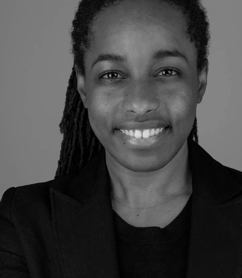 Tia Haygood,, Photographer in Japan